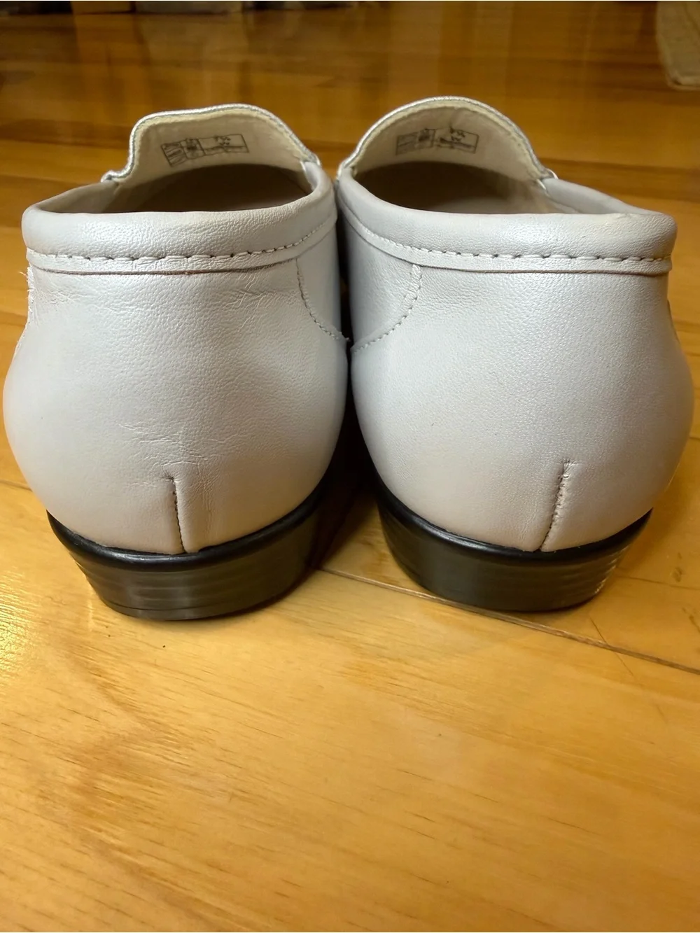 SAS Tripad Comfort Silver Leather Loafers Womens 7.5 W Wide Slip On Shoes